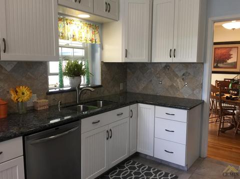 113 E San Emidio St, Taft, CA 93268 photo 11