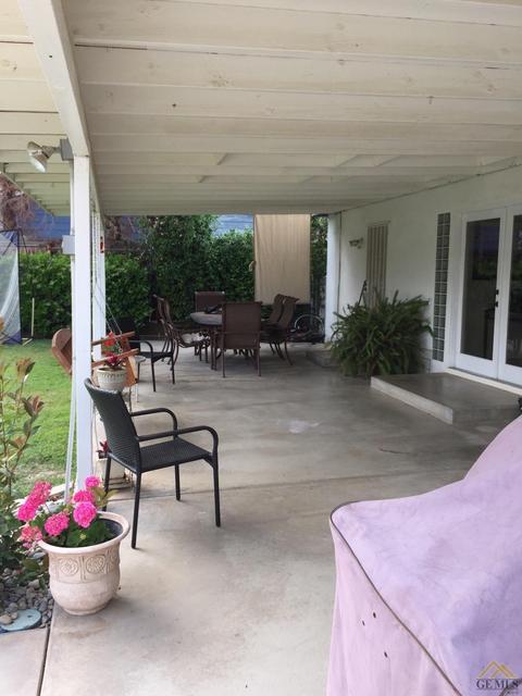 113 E San Emidio St, Taft, CA 93268 photo 32