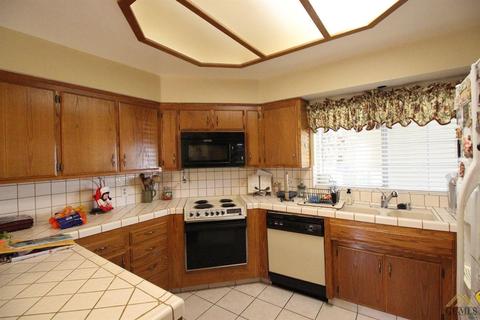 4100 Abbott Dr, Bakersfield, CA 93312 photo 9