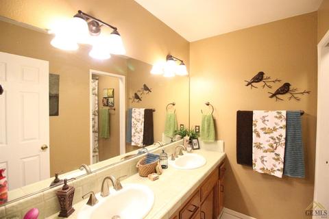 4100 Abbott Dr, Bakersfield, CA 93312 photo 16
