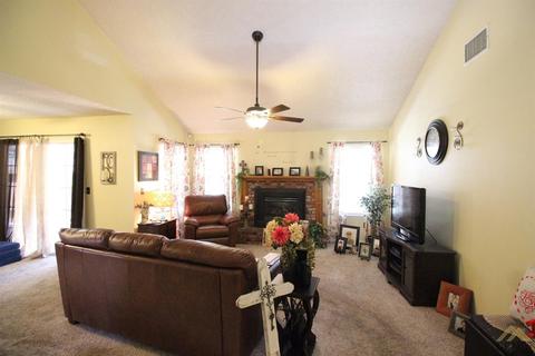 4100 Abbott Dr, Bakersfield, CA 93312 photo 6