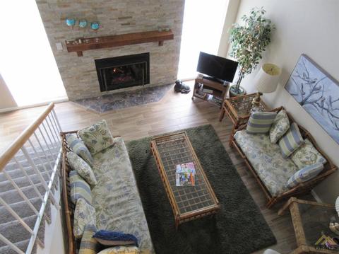 29331 Stallion Springs Dr, Tehachapi, CA 93561 photo 2