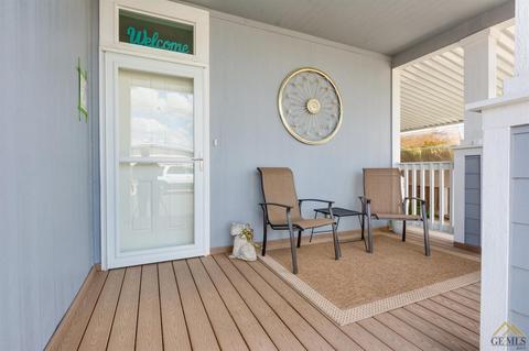 513 43rd St, Bakersfield, CA 93301 photo 2