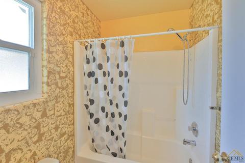 1116 Hazelnut St, Wasco, CA 93280 photo 28