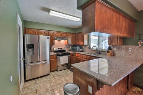 1116 Hazelnut St, Wasco, CA 93280 photo 16