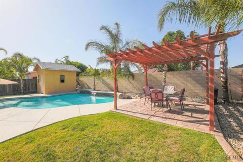 1116 Hazelnut St, Wasco, CA 93280 photo 5