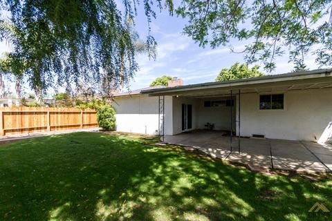 355 Pine St, Shafter, CA 93263 photo 21