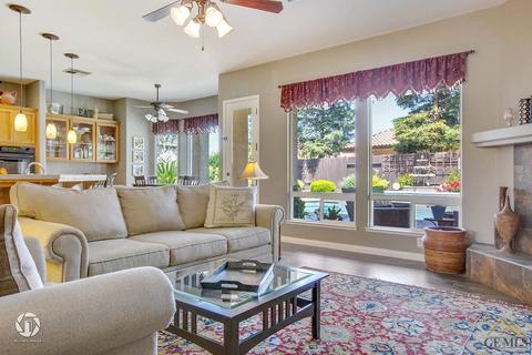 9010 Centennial Ct, Bakersfield, CA 93312 photo 13