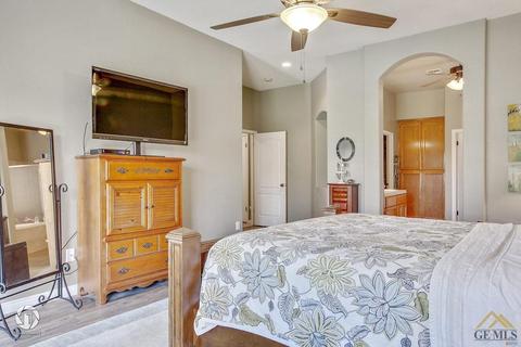 9010 Centennial Ct, Bakersfield, CA 93312 photo 25