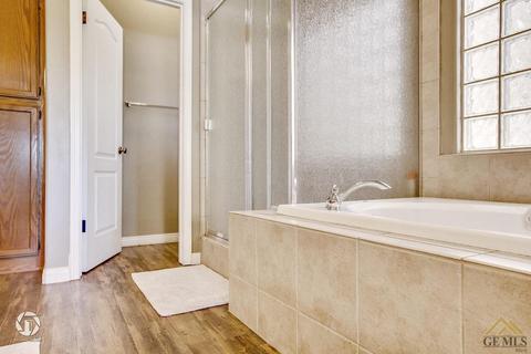 9010 Centennial Ct, Bakersfield, CA 93312 photo 27