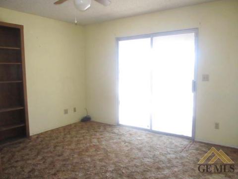 7365 Alexander Ave, Taft, CA 93268 photo 11