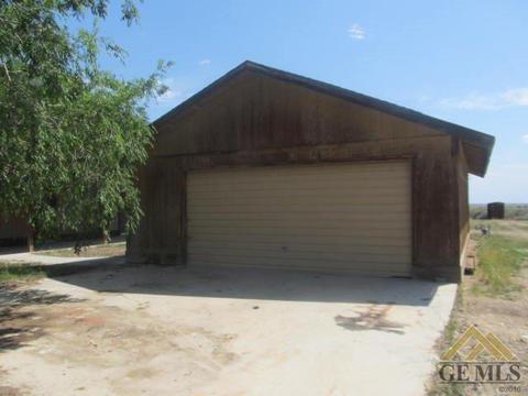 7365 Alexander Ave, Taft, CA 93268 photo 10