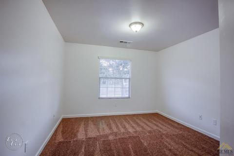 8206 Libby Dr, Bakersfield, CA 93313 photo 17