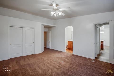 8206 Libby Dr, Bakersfield, CA 93313 photo 22