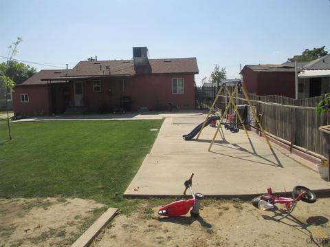 207 Easter St, Bakersfield, CA 93307 photo 17
