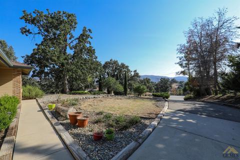24550 Bay Ct, Tehachapi, CA 93561 photo 10