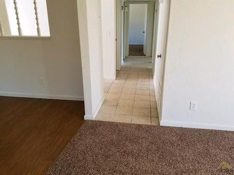 933 Stephen Ct, Wasco, CA 93280 photo 11