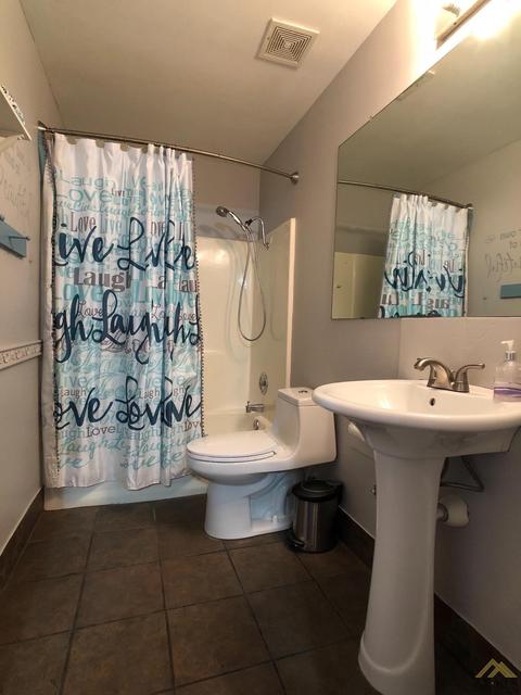 508 Washington Ave, Taft, CA 93268 photo 14
