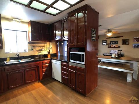 508 Washington Ave, Taft, CA 93268 photo 3