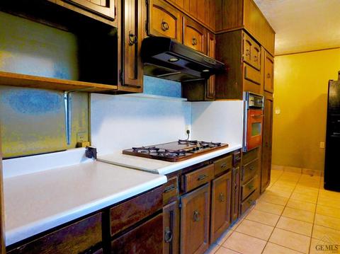 106 Wetherley Dr, Bakersfield, CA 93309 photo 8