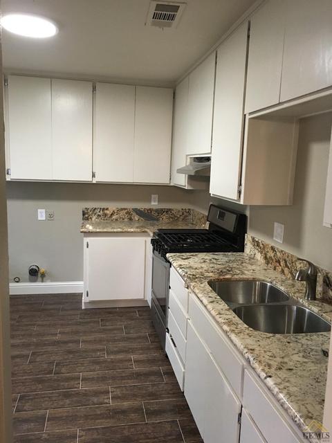 311 Dover St, Delano, CA 93215 photo 11