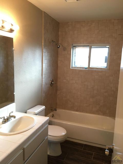311 Dover St, Delano, CA 93215 photo 17