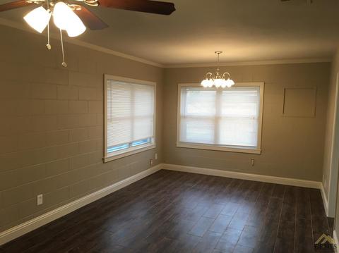311 Dover St, Delano, CA 93215 photo 5