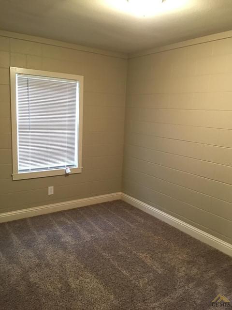 311 Dover St, Delano, CA 93215 photo 10