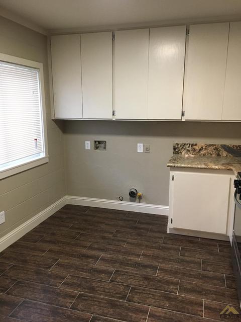311 Dover St, Delano, CA 93215 photo 6