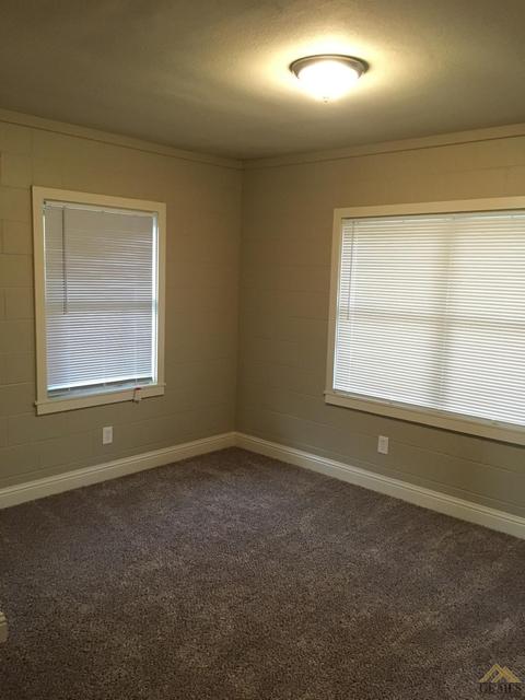 311 Dover St, Delano, CA 93215 photo 19