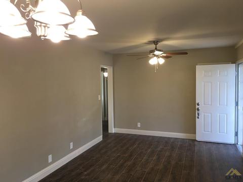 311 Dover St, Delano, CA 93215 photo 3