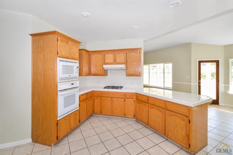 28170 Braeburn Pl, Tehachapi, CA 93561 photo 9