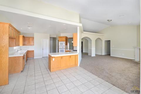 28170 Braeburn Pl, Tehachapi, CA 93561 photo 7