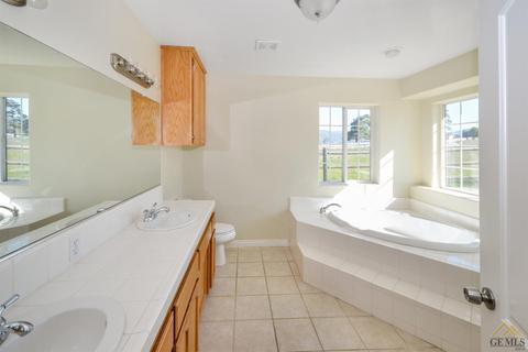 28170 Braeburn Pl, Tehachapi, CA 93561 photo 16