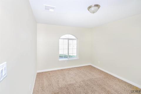 28170 Braeburn Pl, Tehachapi, CA 93561 photo 17