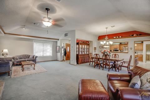 295 Oak Ct, Shafter, CA 93263 photo 10