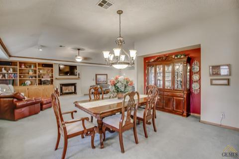 295 Oak Ct, Shafter, CA 93263 photo 16