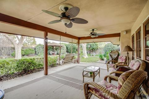 295 Oak Ct, Shafter, CA 93263 photo 36