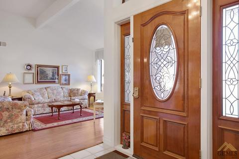 23921 Martingale Way, Tehachapi, CA 93561 photo 4