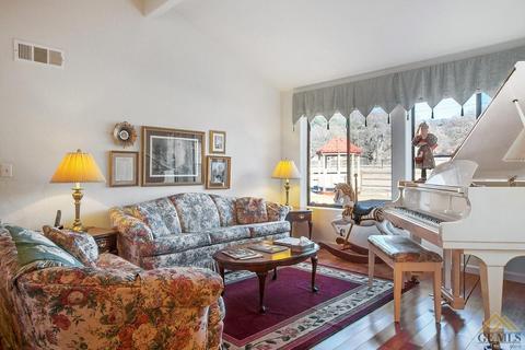 23921 Martingale Way, Tehachapi, CA 93561 photo 5