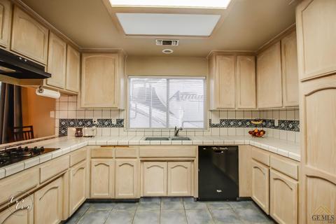 3501 Bathurst Ave, Bakersfield, CA 93313 photo 13