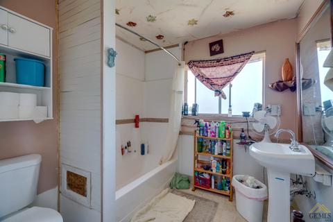 2309 9th St, Wasco, CA 93280 photo 11