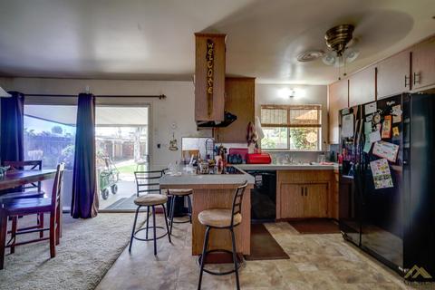 2309 9th St, Wasco, CA 93280 photo 5