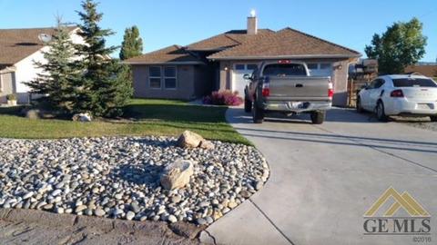 27941 Rustler Ave, Tehachapi, CA 93561 photo 4