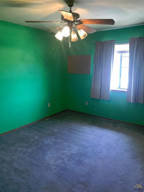 22101 Buena Vista Dr, Tehachapi, CA 93561 photo 11