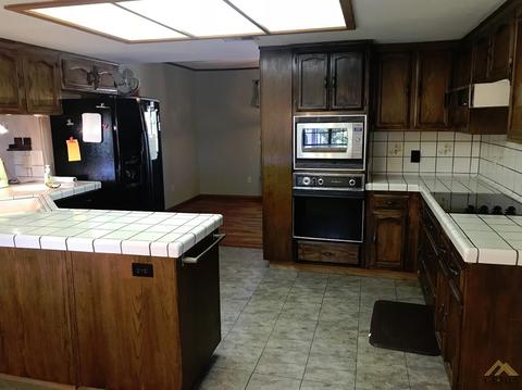22101 Buena Vista Dr, Tehachapi, CA 93561 photo 14