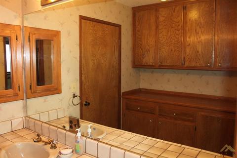 24601 Cub Ct, Tehachapi, CA 93561 photo 17