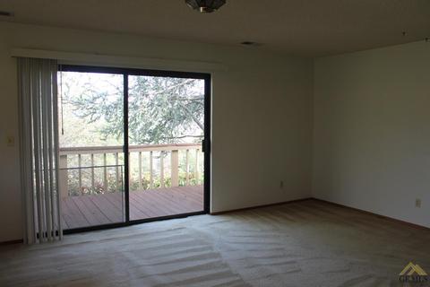 24601 Cub Ct, Tehachapi, CA 93561 photo 12