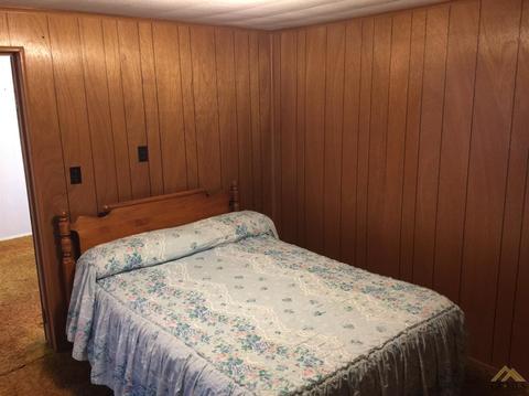 607 Pierce St, Taft, CA 93268 photo 10