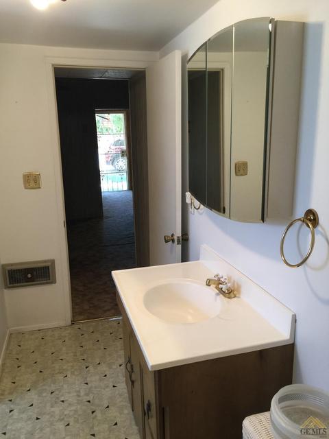 607 Pierce St, Taft, CA 93268 photo 11